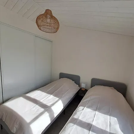 Holiday home L'epine - Maison Lumineuse - 300m De La