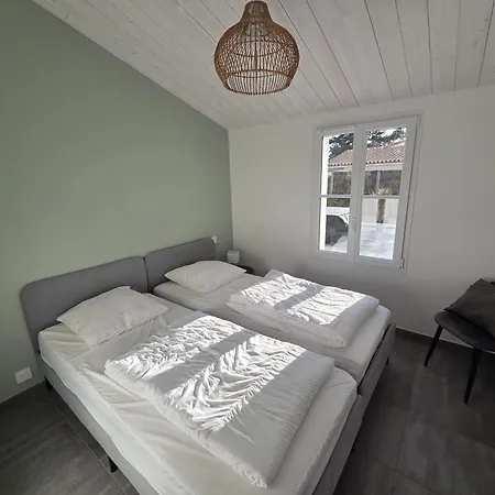 - Maison Lumineuse - 300m De La *