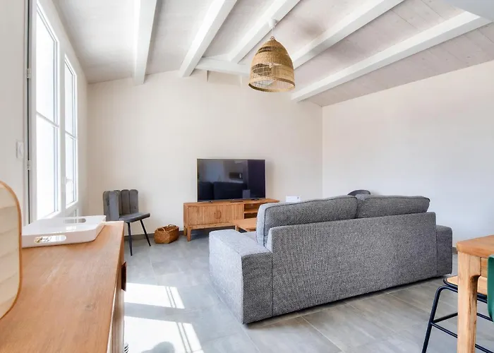 - Maison Lumineuse - 300m De La * L'Epine (Vendee)