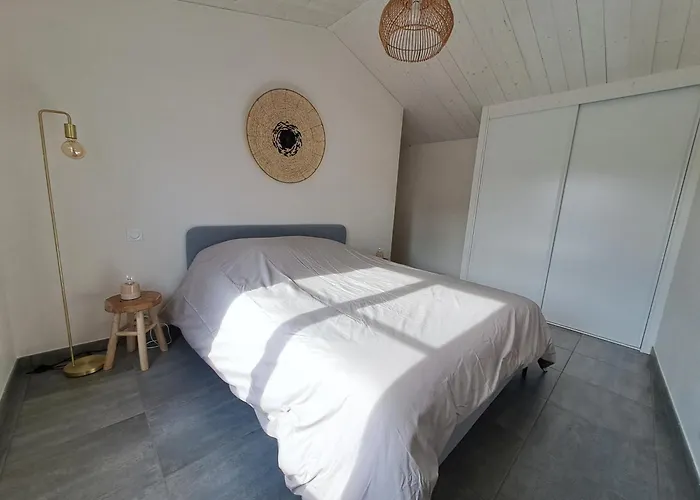 - Maison Lumineuse - 300m De La *