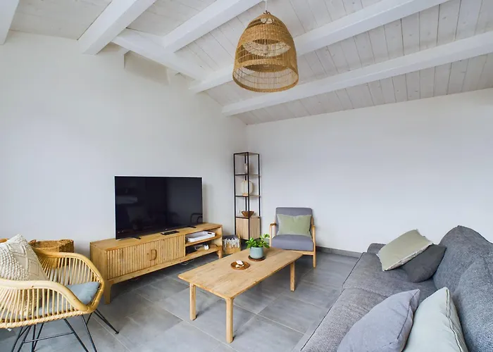 - Maison Lumineuse - 300m De La Prázdninový dům